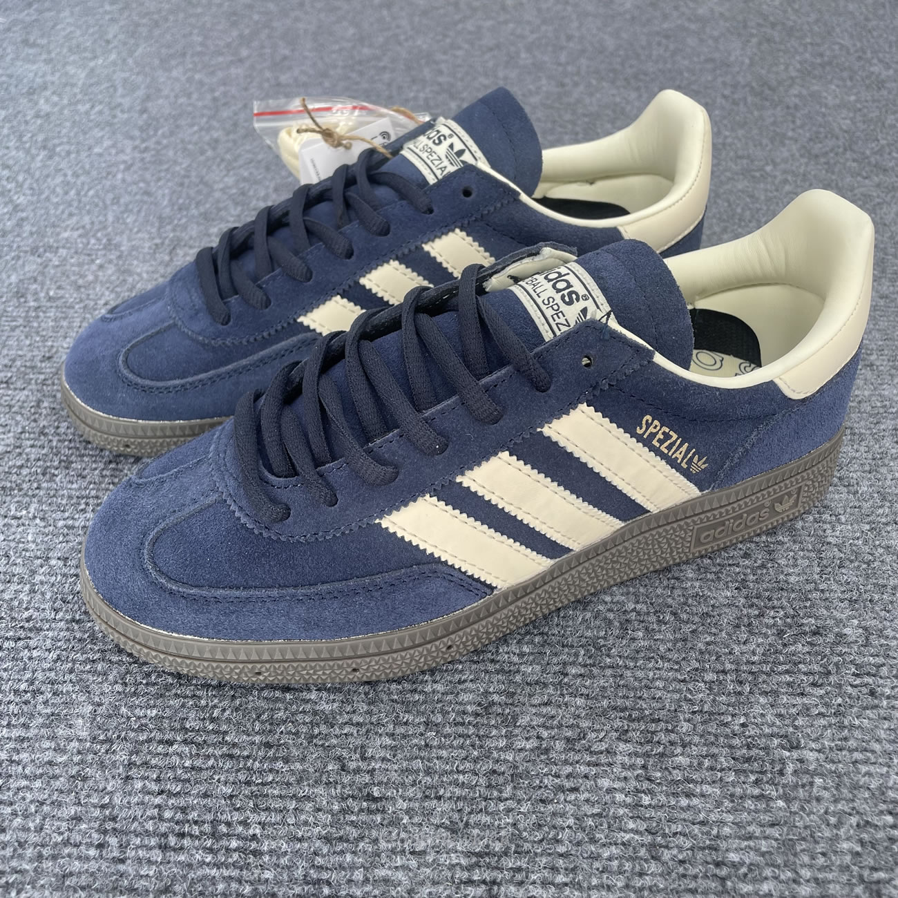 Adidas Handball Spezial Night Indigo If7087 (2) - www.newkick.org Adidas Handball Spezial Night Indigo If7087 (2) - www.newkick.org