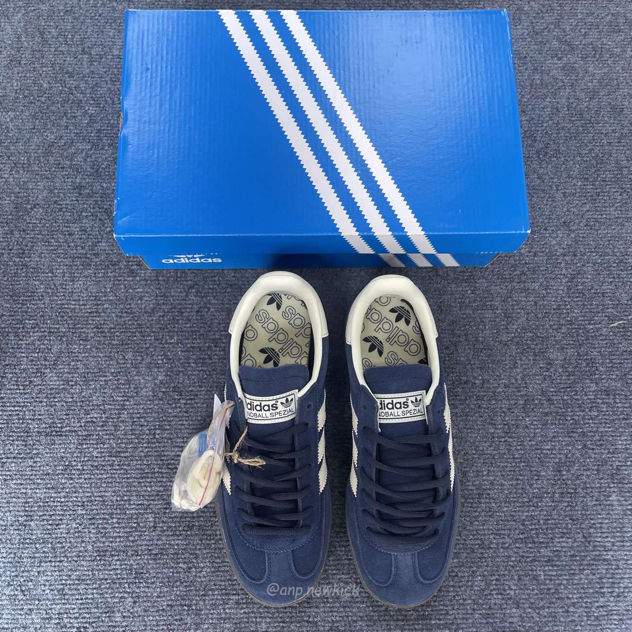 Adidas Handball Spezial Night Indigo If7087 (3) - www.newkick.org Adidas Handball Spezial Night Indigo If7087 (3) - www.newkick.org