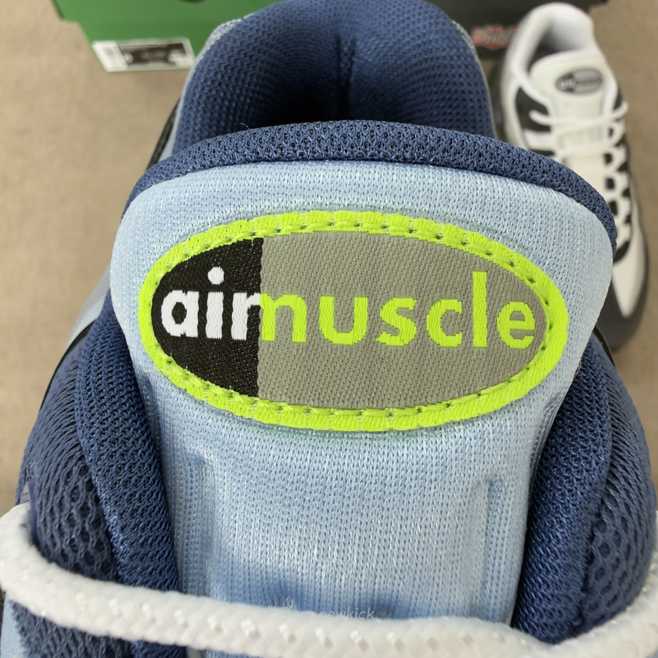 Nike Air Max Muscle 95 Yu Gi Oh Joey Jonouchi Without Promo Card Ii7404 400 (17) - www.newkick.vip Nike Air Max Muscle 95 Yu Gi Oh Joey Jonouchi Without Promo Card Ii7404 400 (17) - www.newkick.vip