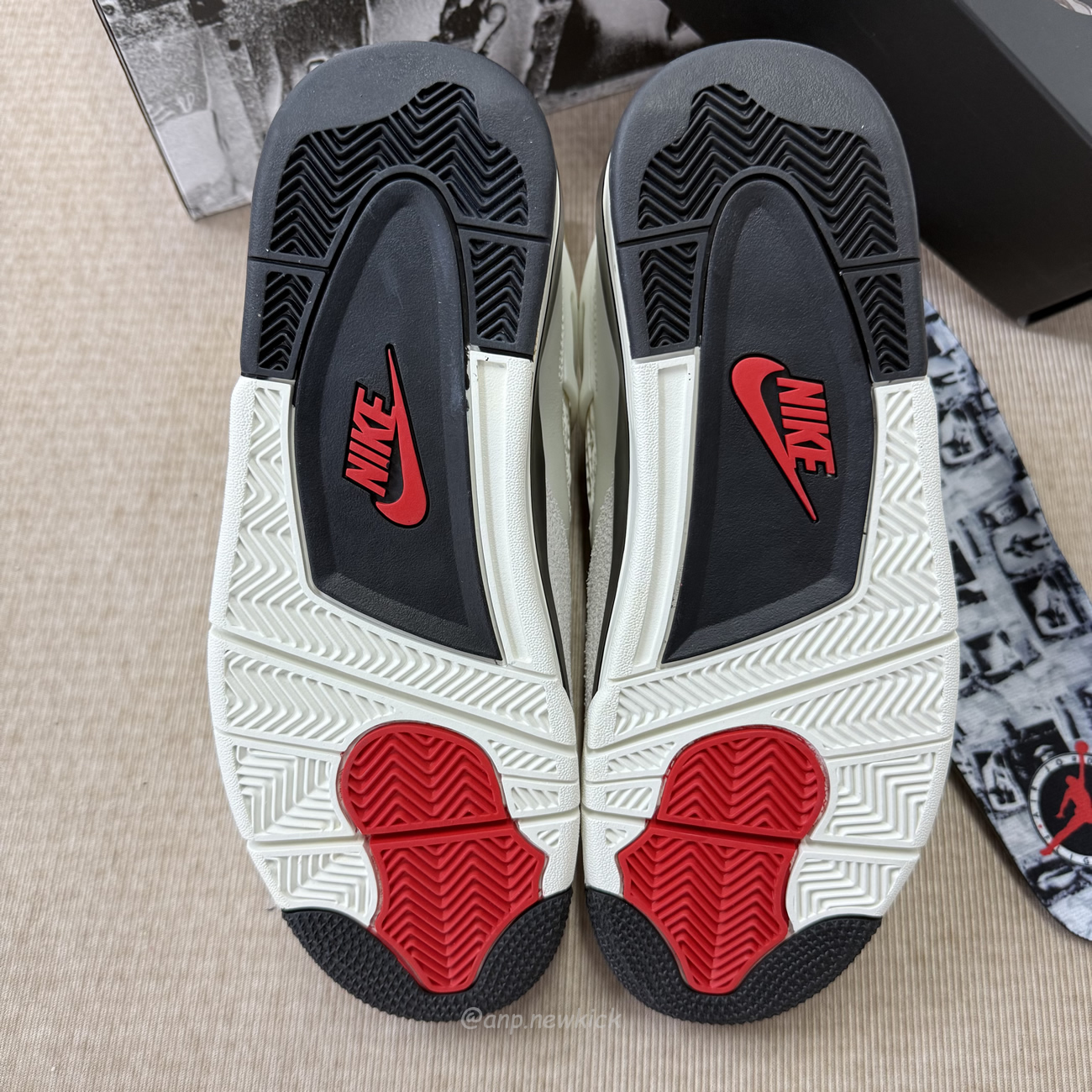 Air Jordan 4 Retro Og Flight Club 2026 Im4002 100 (9) - www.newkick.org Air Jordan 4 Retro Og Flight Club 2026 Im4002 100 (9) - www.newkick.org
