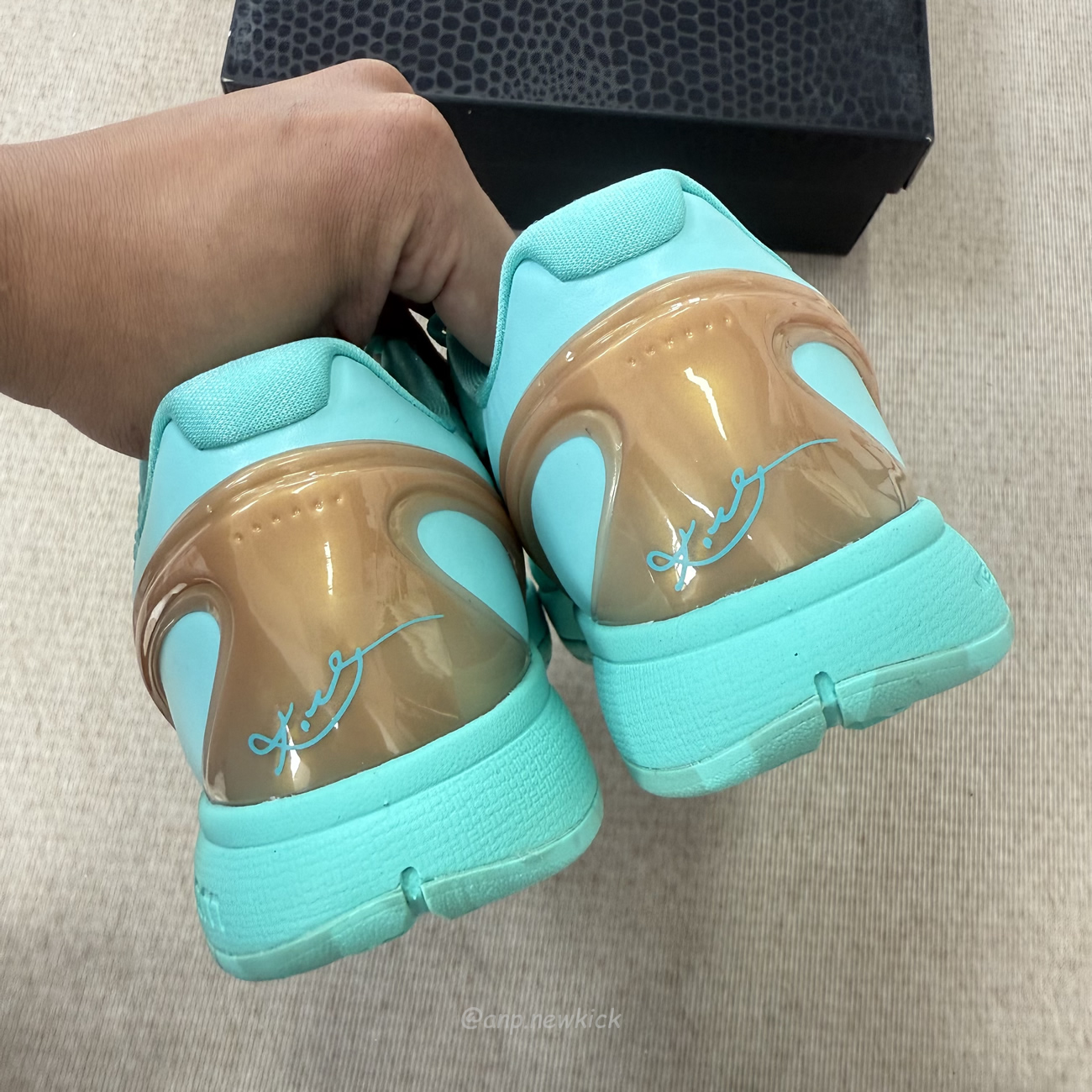 Nike Kobe 6 Protro Jalen Brunson Statue Of Liberty Iq5774 300 (2) - www.newkick.org Nike Kobe 6 Protro Jalen Brunson Statue Of Liberty Iq5774 300 (2) - www.newkick.org