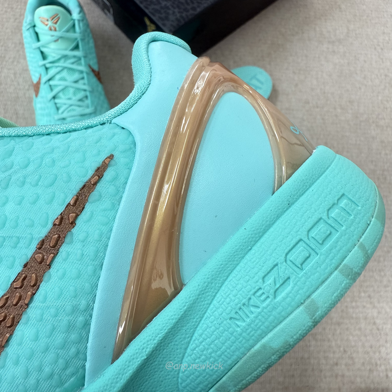 Nike Kobe 6 Protro Jalen Brunson Statue Of Liberty Iq5774 300 (5) - www.newkick.org Nike Kobe 6 Protro Jalen Brunson Statue Of Liberty Iq5774 300 (5) - www.newkick.org