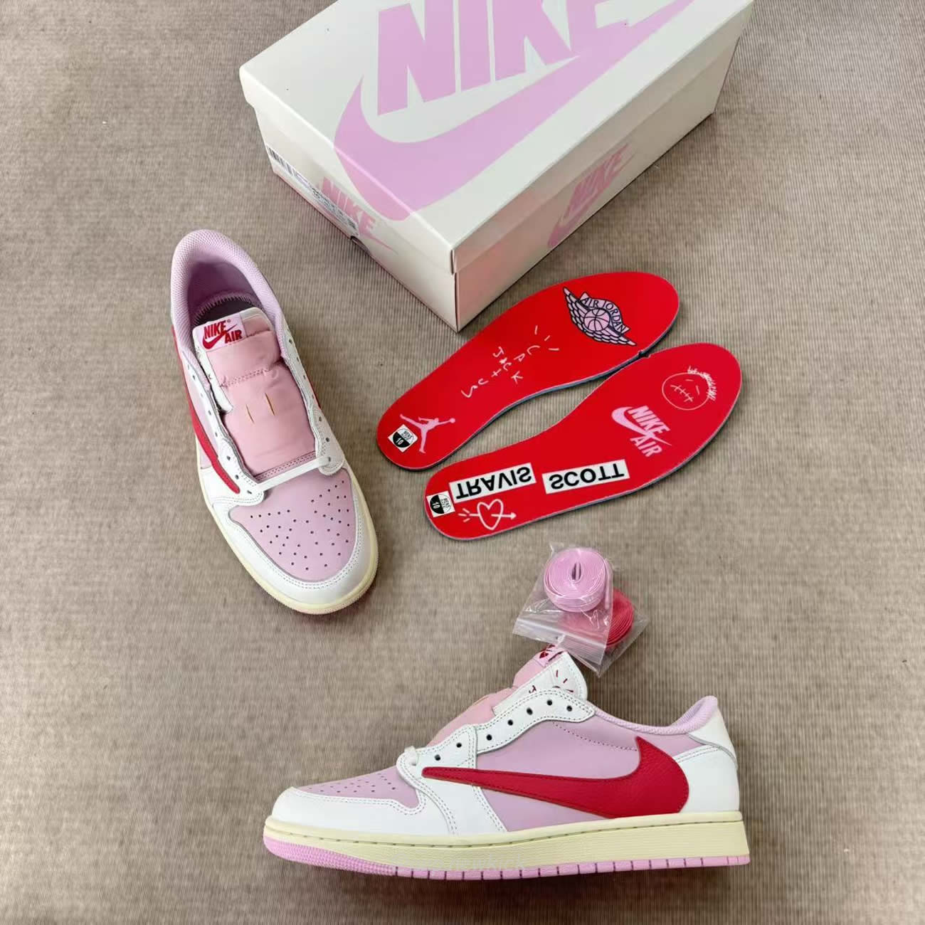 Air Jordan 1 Retro Low Og Sp Travis Scott Shy Pink Iq7604 101 (11) - www.newkick.org Air Jordan 1 Retro Low Og Sp Travis Scott Shy Pink Iq7604 101 (11) - www.newkick.org
