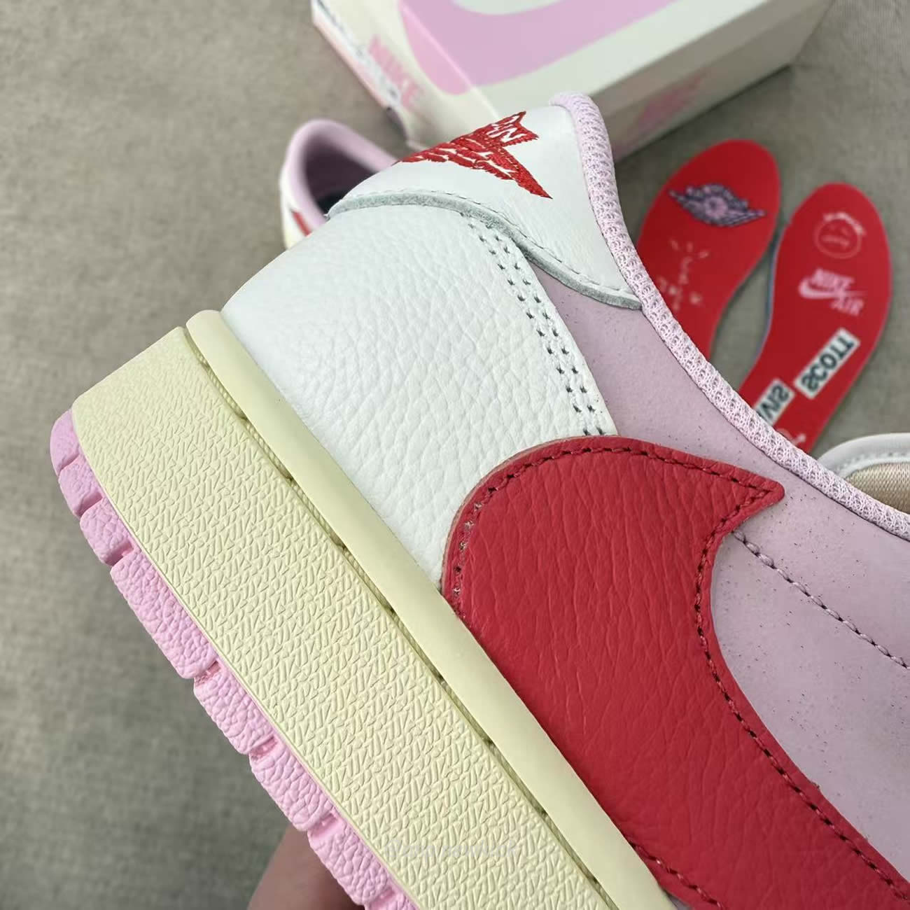Air Jordan 1 Retro Low Og Sp Travis Scott Shy Pink Iq7604 101 (4) - www.newkick.org Air Jordan 1 Retro Low Og Sp Travis Scott Shy Pink Iq7604 101 (4) - www.newkick.org