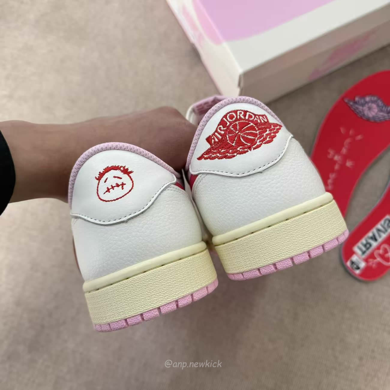 Air Jordan 1 Retro Low Og Sp Travis Scott Shy Pink Iq7604 101 (9) - www.newkick.org Air Jordan 1 Retro Low Og Sp Travis Scott Shy Pink Iq7604 101 (9) - www.newkick.org