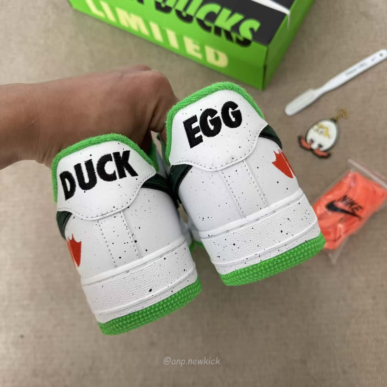 Nike Air Force 1 Low Ducks Of A Feather University Of Oregon Egg Or Duck Iu7613 100 (11) - www.newkick.org Nike Air Force 1 Low Ducks Of A Feather University Of Oregon Egg Or Duck Iu7613 100 (11) - www.newkick.org