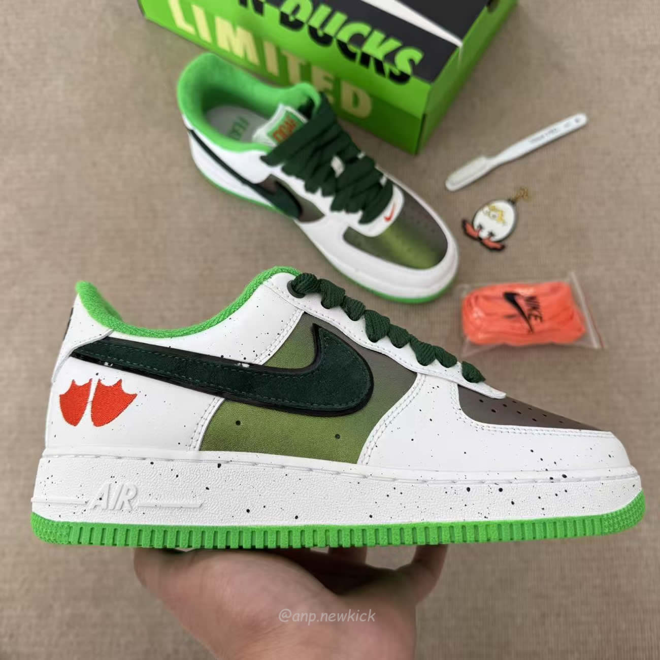 Nike Air Force 1 Low Ducks Of A Feather University Of Oregon Egg Or Duck Iu7613 100 (6) - www.newkick.org Nike Air Force 1 Low Ducks Of A Feather University Of Oregon Egg Or Duck Iu7613 100 (6) - www.newkick.org