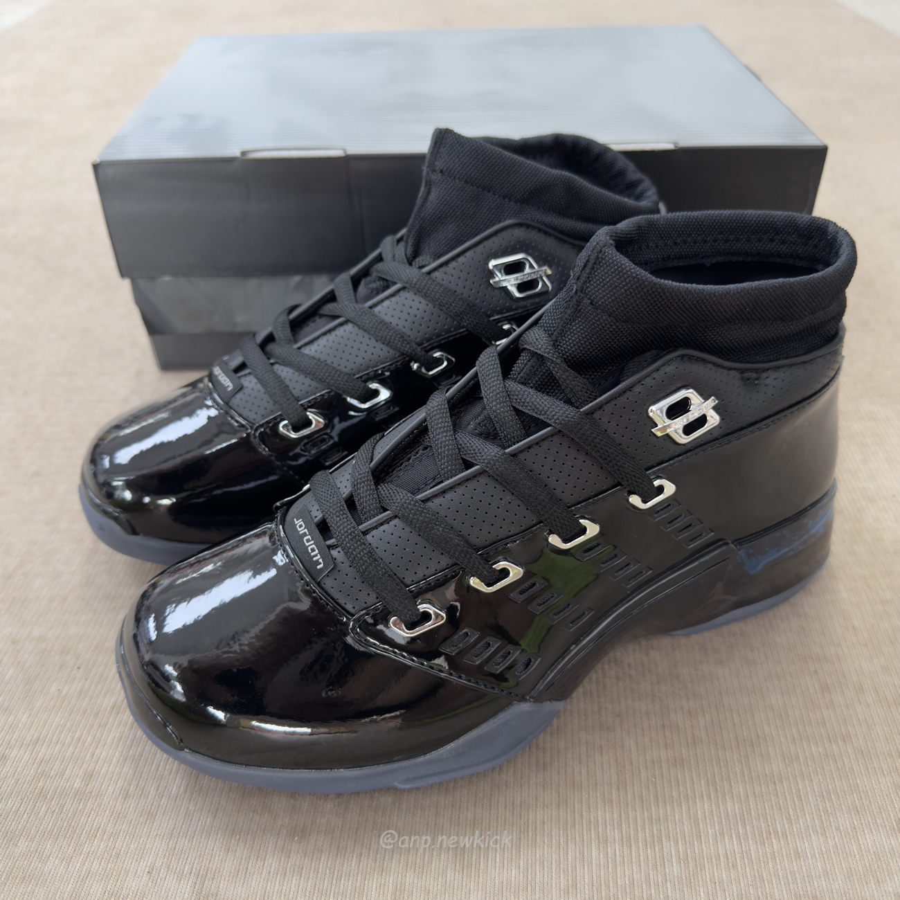 Air Jordan 17 Retro Low Sp Black Patent Iv7640 001 (8) - www.newkick.org
