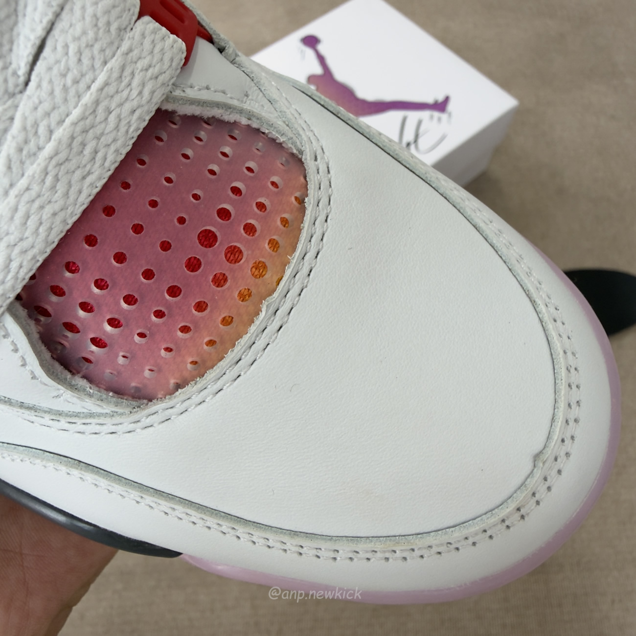 Air Jordan 4 Retro Comic Ja1135 100 (5) - www.newkick.org Air Jordan 4 Retro Comic Ja1135 100 (5) - www.newkick.org