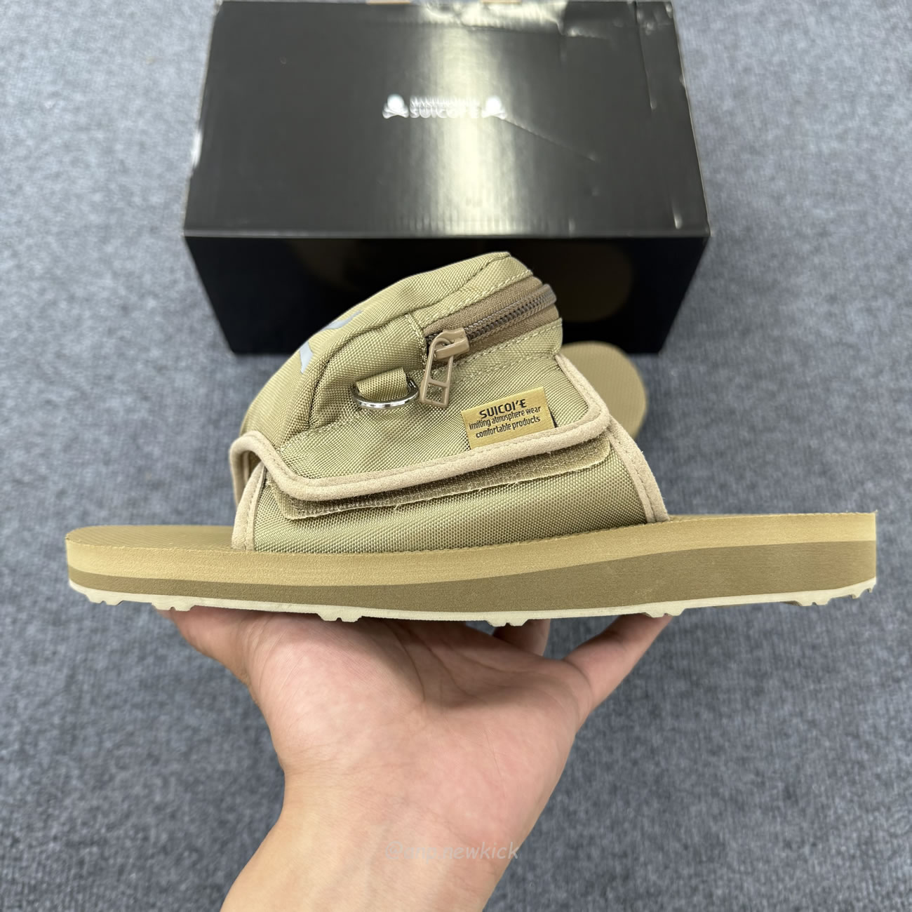 Suicoke X Mastermind Japan Reflective Sandals (10) - www.newkick.org Suicoke X Mastermind Japan Reflective Sandals (10) - www.newkick.org