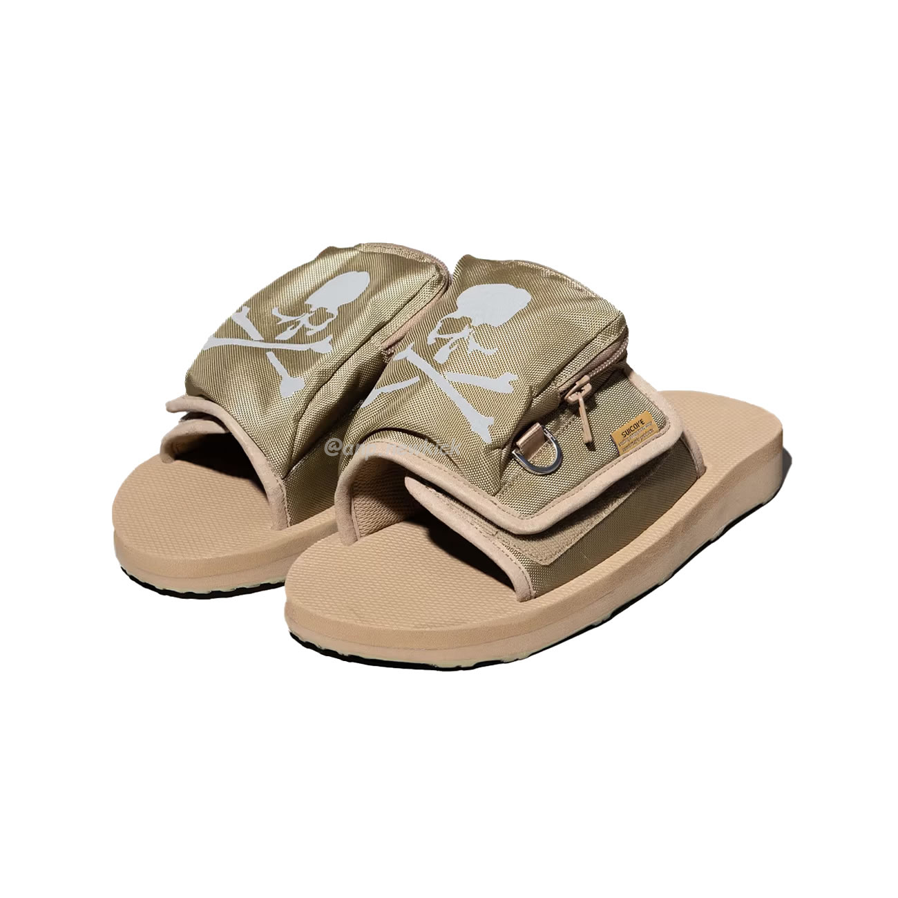 Suicoke X Mastermind Japan Reflective Sandals (2) - www.newkick.org Suicoke X Mastermind Japan Reflective Sandals (2) - www.newkick.org