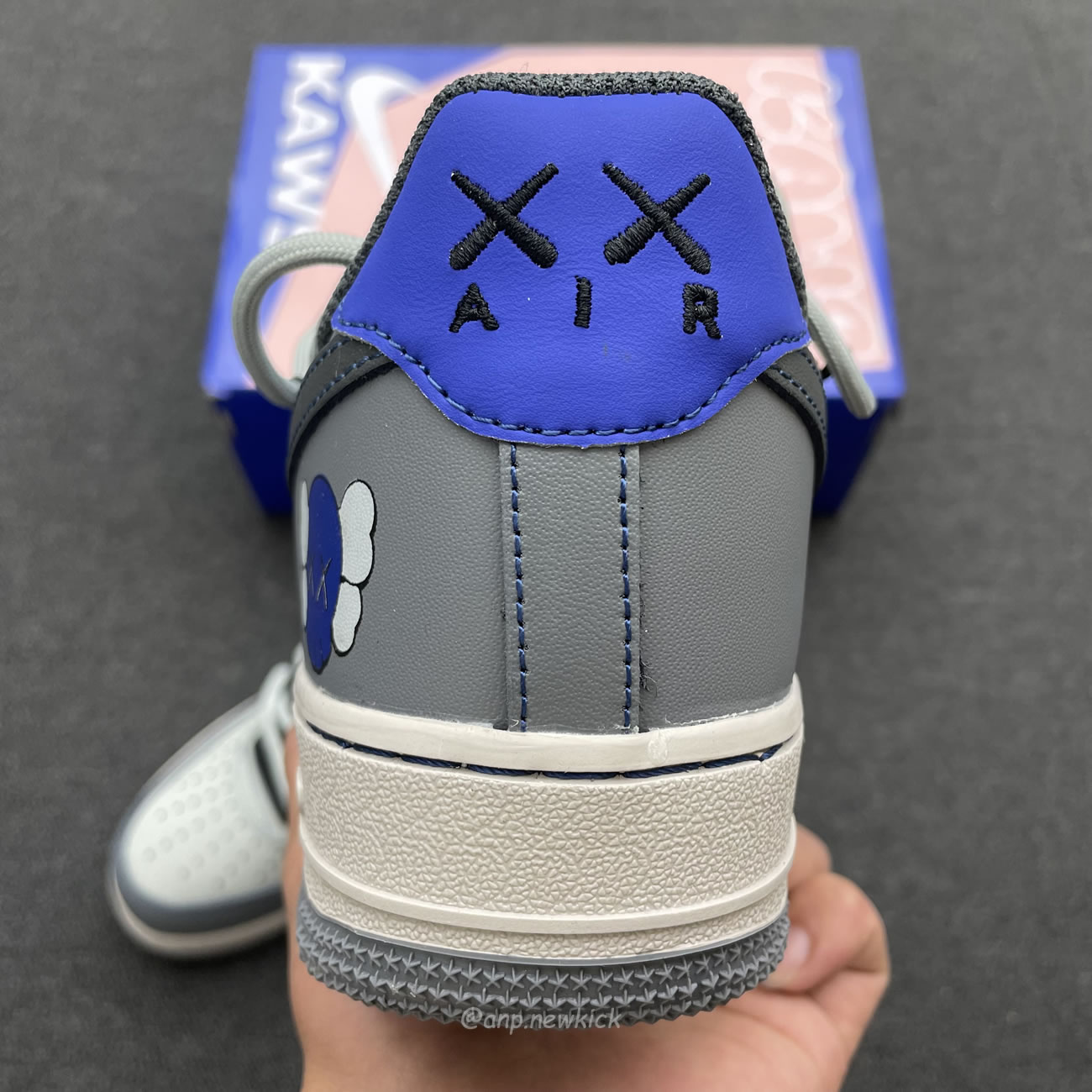 Nike Kaws X Air Force 1 Low Grey Royal Ks6869 333 (6) - www.newkick.org Nike Kaws X Air Force 1 Low Grey Royal Ks6869 333 (6) - www.newkick.org
