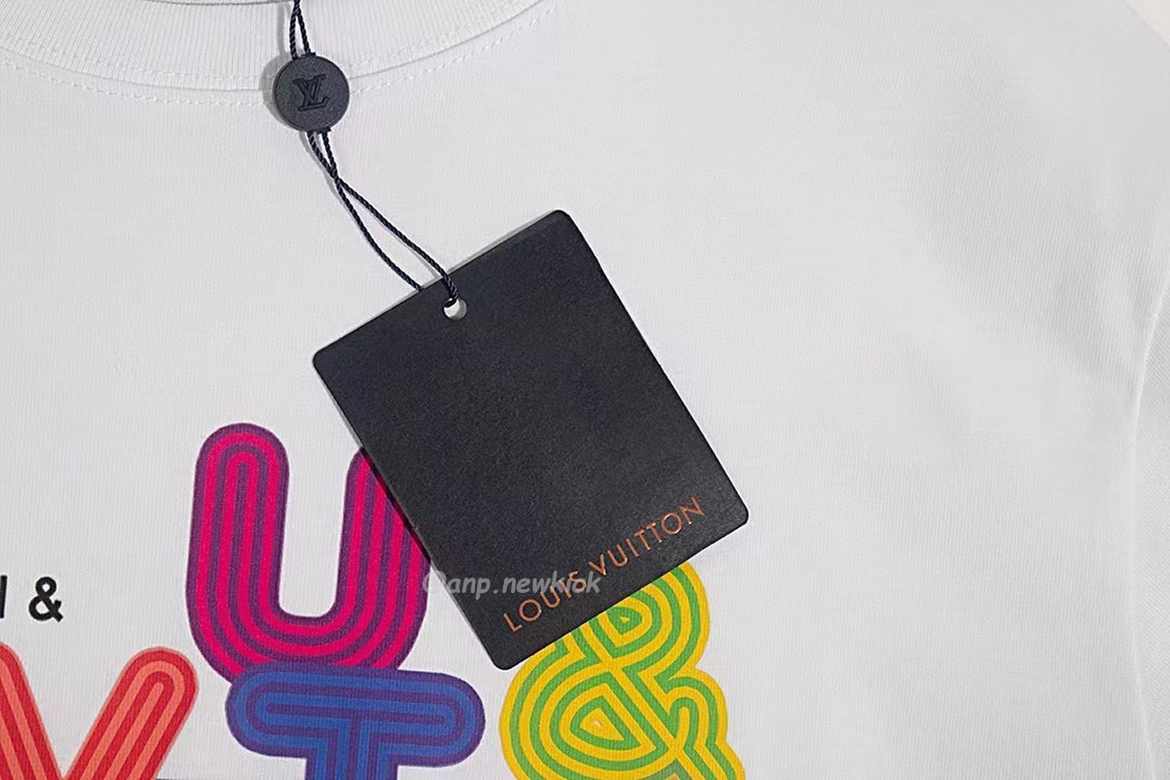 Louis Vuitton Colorful Letter Printed Short Sleeves T Shirt (5) - www.newkick.org Louis Vuitton Colorful Letter Printed Short Sleeves T Shirt (5) - www.newkick.org