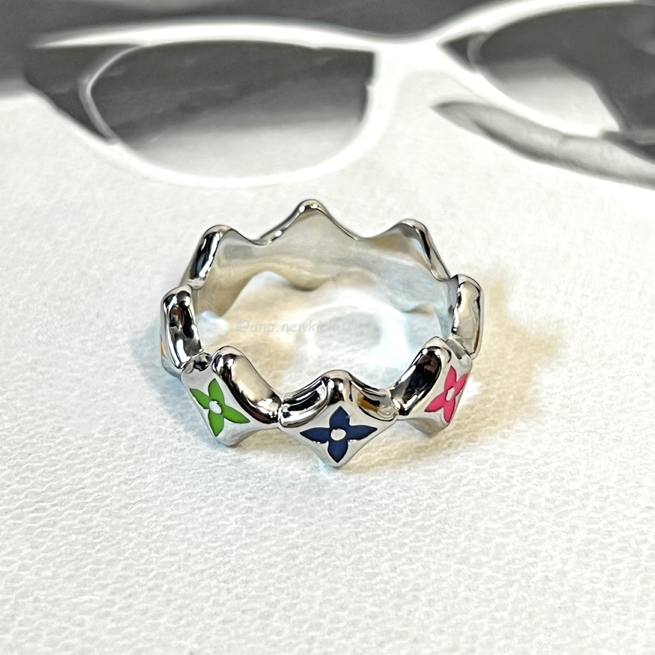 Louis Vuitton Mng Party Set Of 2 Rings Multicolored (6) - www.newkick.vip Louis Vuitton Mng Party Set Of 2 Rings Multicolored (6) - www.newkick.vip
