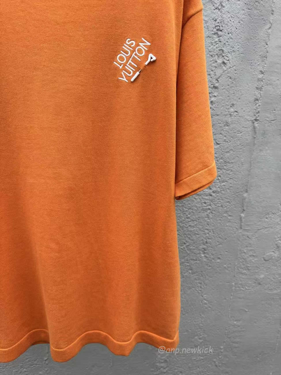 Louis Vuitton Pin Knit Short Sleeve Embroidered Logo Orange T Shirt (3) - www.newkick.org Louis Vuitton Pin Knit Short Sleeve Embroidered Logo Orange T Shirt (3) - www.newkick.org