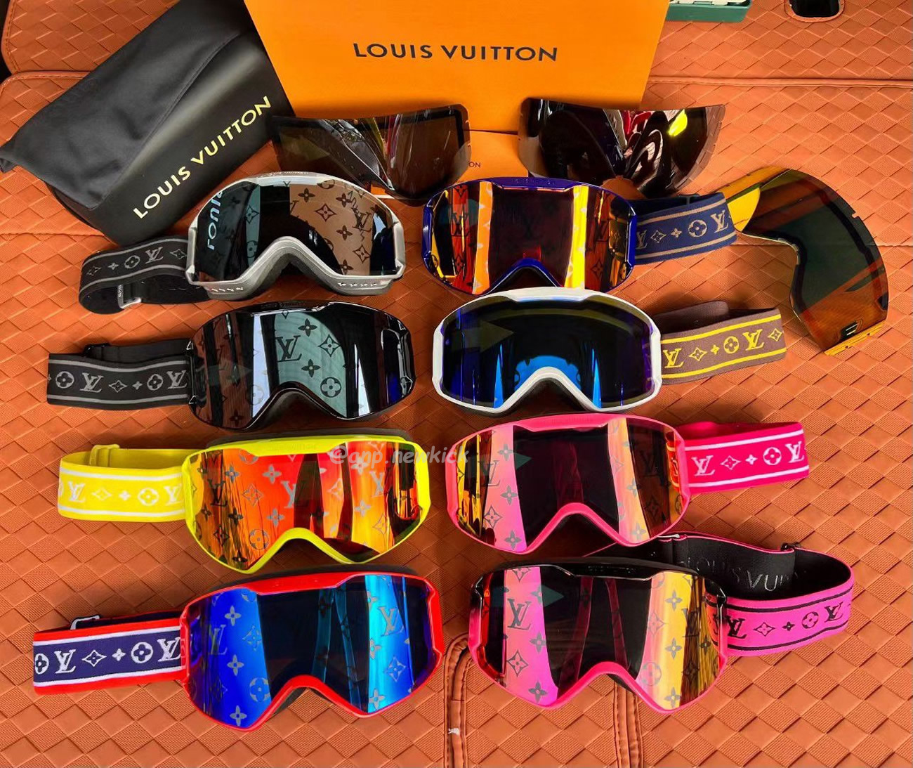 Louis Vuitton Lv Ski Mask Yellow Blue Black Pink Silvery White (6) - www.newkick.org Louis Vuitton Lv Ski Mask Yellow Blue Black Pink Silvery White (6) - www.newkick.org