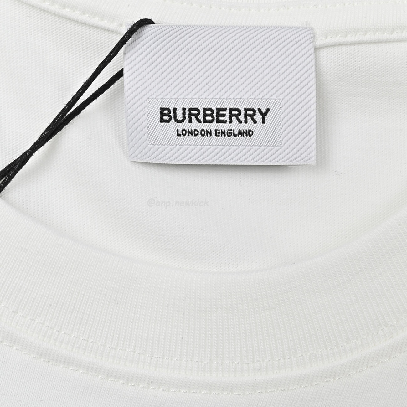 Burberry 23ss Little Bear Black White T Shirt (9) - www.newkick.org Burberry 23ss Little Bear Black White T Shirt (9) - www.newkick.org