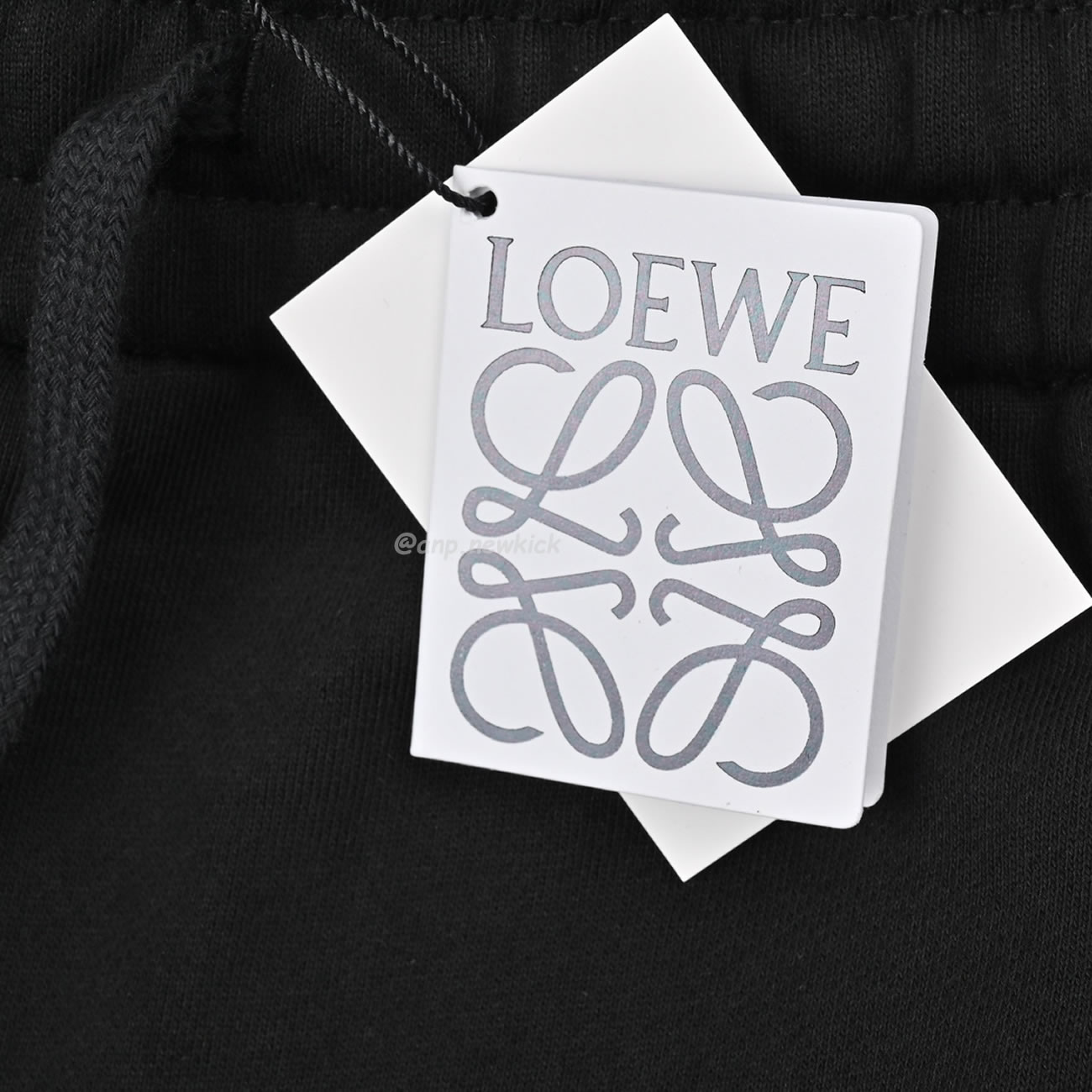 Loewe Pocket Patchwork Patch Logo Embroidered Shorts (5) - www.newkick.org Loewe Pocket Patchwork Patch Logo Embroidered Shorts (5) - www.newkick.org