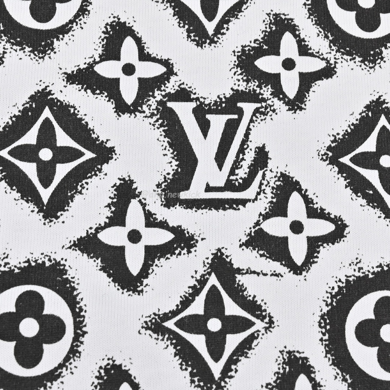Louis Vuitton Full Print Presbyopia Logo Round Neck Short Sleeved T Shirt (2) - www.newkick.org Louis Vuitton Full Print Presbyopia Logo Round Neck Short Sleeved T Shirt (2) - www.newkick.org