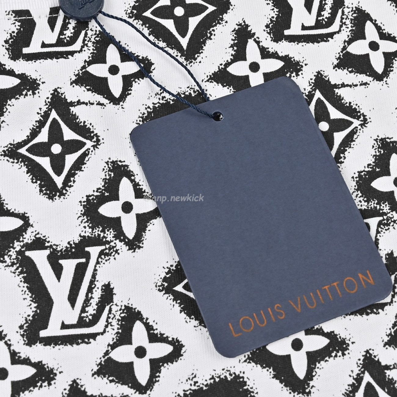 Louis Vuitton Full Print Presbyopia Logo Round Neck Short Sleeved T Shirt (8) - www.newkick.org Louis Vuitton Full Print Presbyopia Logo Round Neck Short Sleeved T Shirt (8) - www.newkick.org