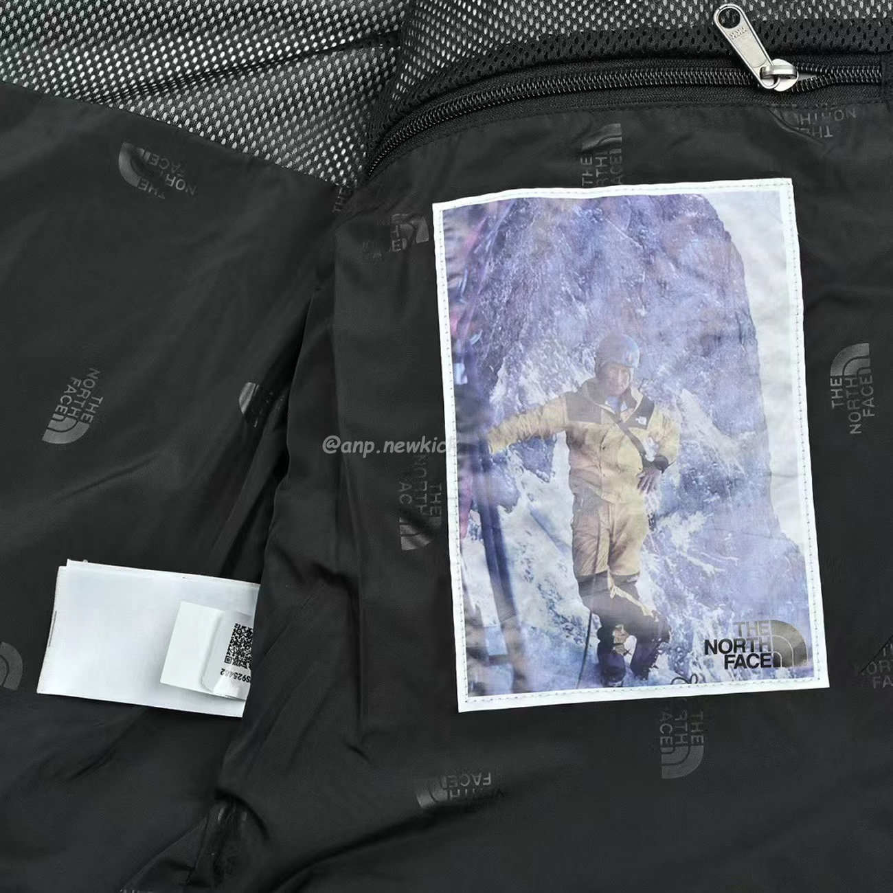 The North Face M 86 Retro Mountain Jacket Year Of The Rabbit Limited (3) - www.newkick.org The North Face M 86 Retro Mountain Jacket Year Of The Rabbit Limited (3) - www.newkick.org