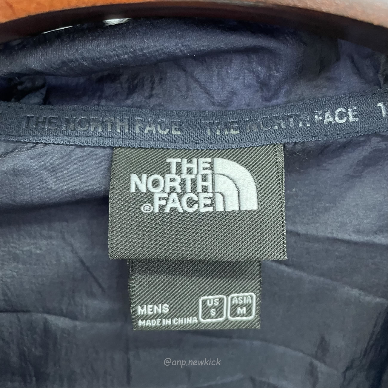The North Face M Upf Wind Jacket Outdoor Sports Thin Hooded Breathable Windproof And Sun Proof Clothing (21) - www.newkick.org The North Face M Upf Wind Jacket Outdoor Sports Thin Hooded Breathable Windproof And Sun Proof Clothing (21) - www.newkick.org