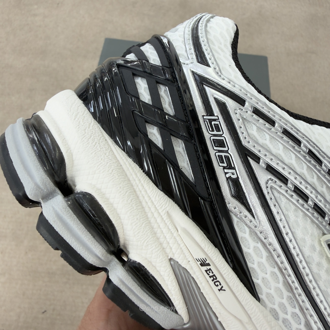 New Balance 1906r Silver Black M1906rer (2) - www.newkick.org New Balance 1906r Silver Black M1906rer (2) - www.newkick.org