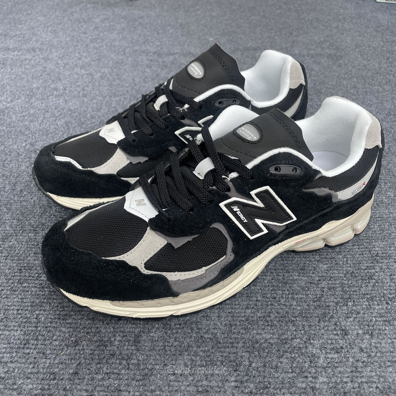 New Balance 2002r Protection Pack Black Grey M2002rdj (9) - www.newkick.org New Balance 2002r Protection Pack Black Grey M2002rdj (9) - www.newkick.org