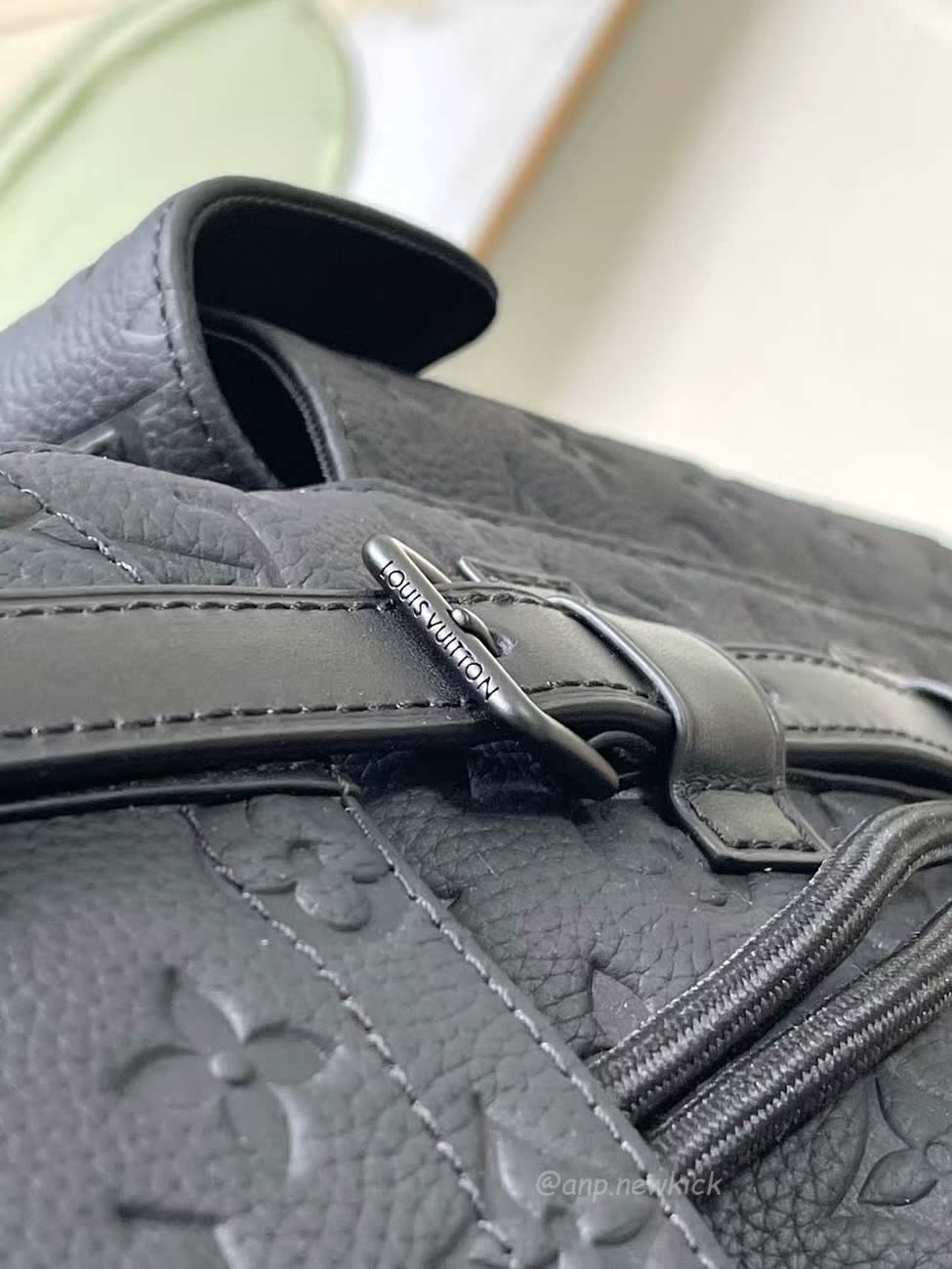 Louis Vuitton Lv Christopher Mm Monogram Taurillon Leather Lg G90 M55699 (9) - www.newkick.org Louis Vuitton Lv Christopher Mm Monogram Taurillon Leather Lg G90 M55699 (9) - www.newkick.org