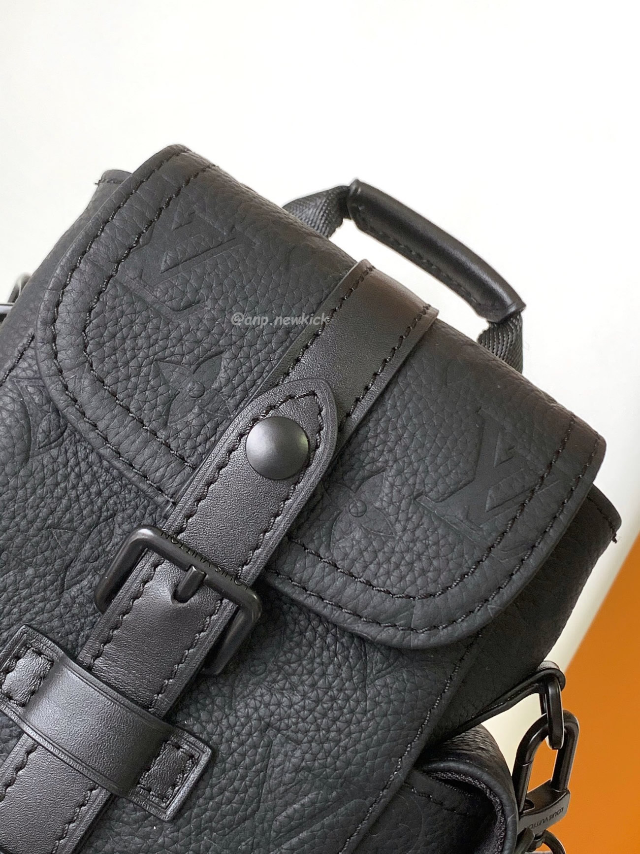 Louis Vuitton Nano Christopher M83164 (13) - www.newkick.org Louis Vuitton Nano Christopher M83164 (13) - www.newkick.org