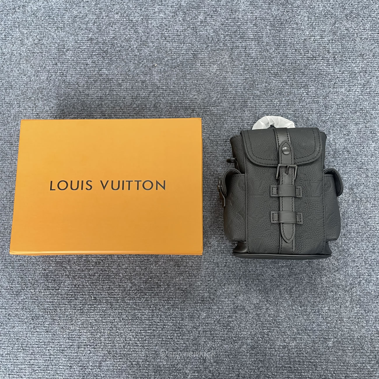 Louis Vuitton Nano Christopher M83164 (6) - www.newkick.org Louis Vuitton Nano Christopher M83164 (6) - www.newkick.org
