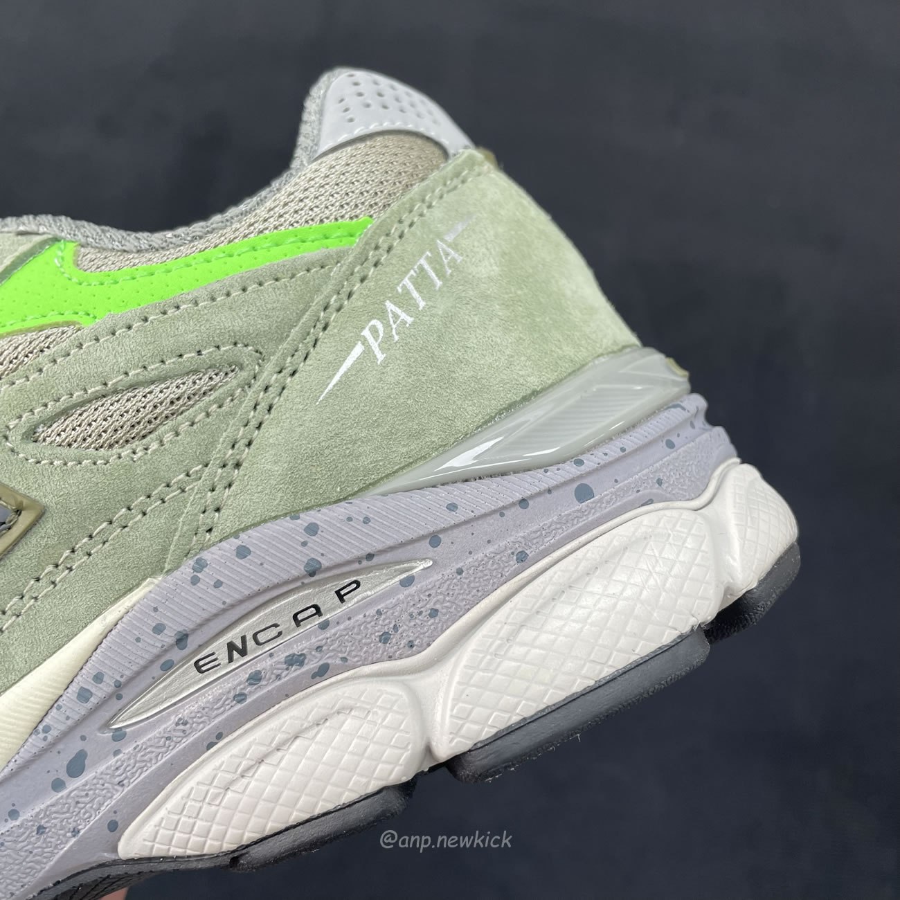 New Balance 990v3 Miusa Patta Keep Your Family Close M990pp3 (13) - www.newkick.org New Balance 990v3 Miusa Patta Keep Your Family Close M990pp3 (13) - www.newkick.org