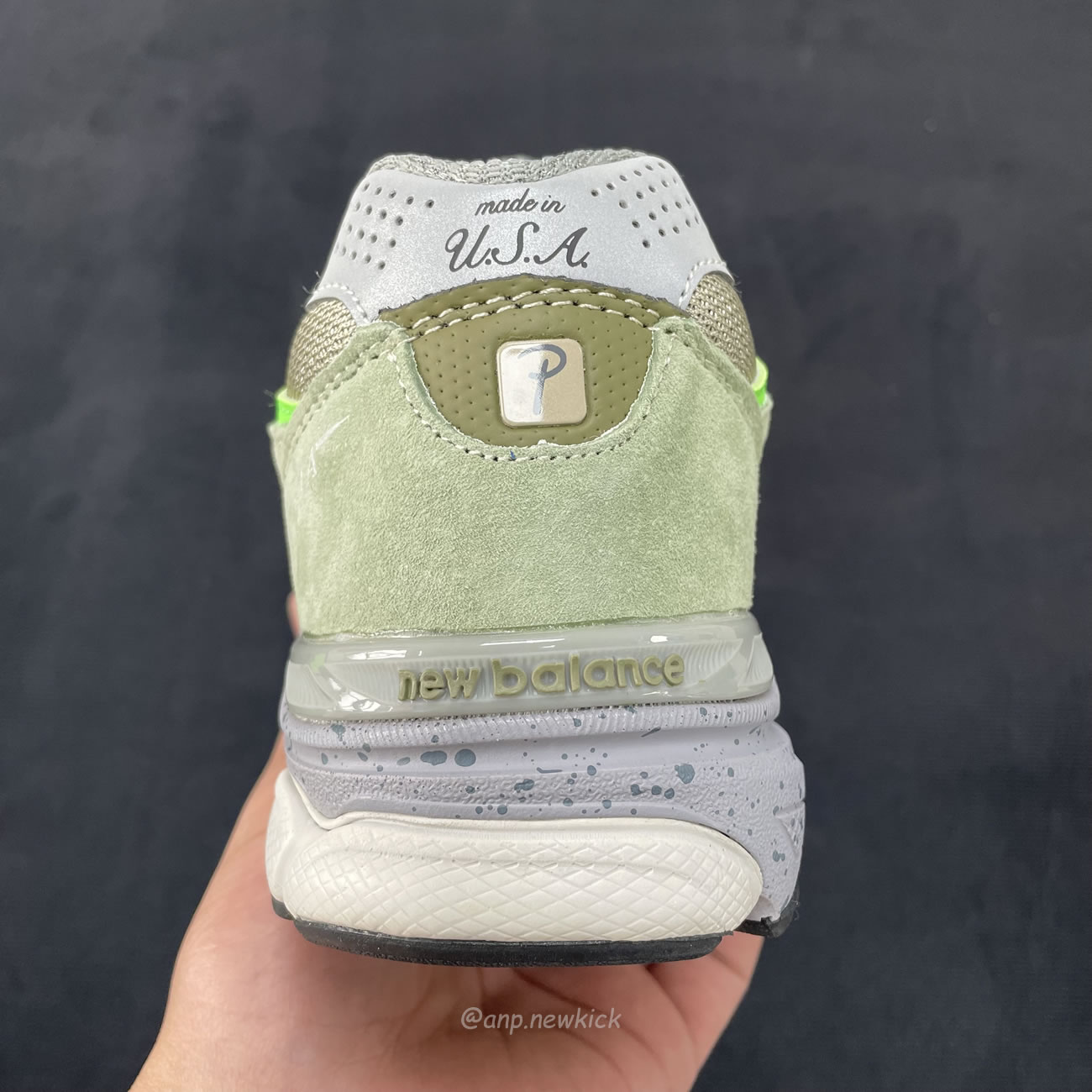 New Balance 990v3 Miusa Patta Keep Your Family Close M990pp3 (2) - www.newkick.org New Balance 990v3 Miusa Patta Keep Your Family Close M990pp3 (2) - www.newkick.org