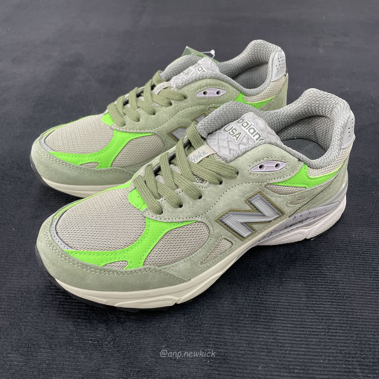 New Balance 990v3 Miusa Patta Keep Your Family Close M990pp3 (5) - www.newkick.org New Balance 990v3 Miusa Patta Keep Your Family Close M990pp3 (5) - www.newkick.org
