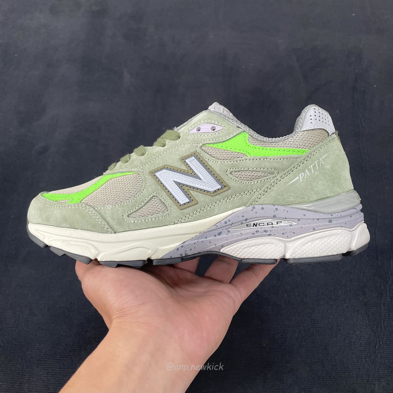 New Balance 990v3 Miusa Patta Keep Your Family Close M990pp3 (9) - www.newkick.org New Balance 990v3 Miusa Patta Keep Your Family Close M990pp3 (9) - www.newkick.org