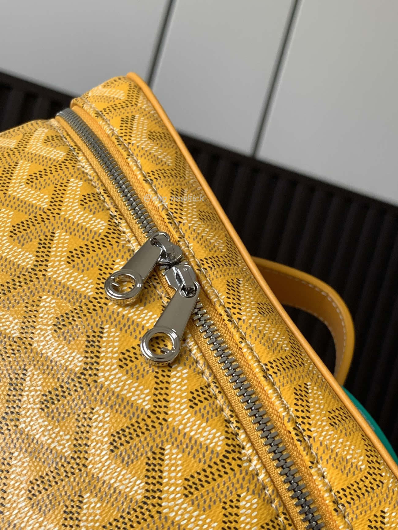 Goyard Muse Cosmetic Bag (19) - www.newkick.org
