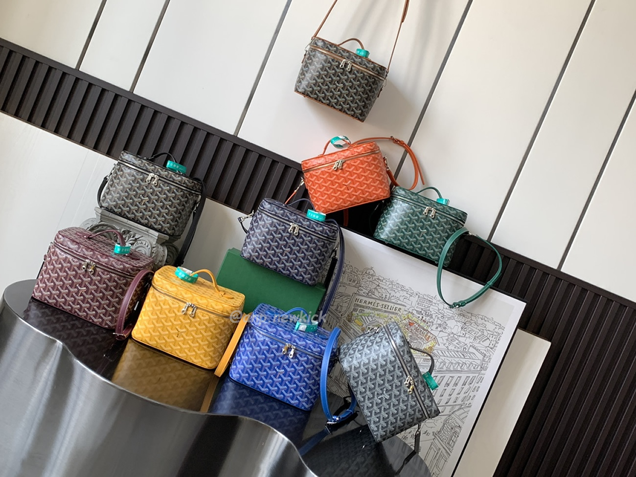 Goyard Muse Cosmetic Bag (28) - www.newkick.org