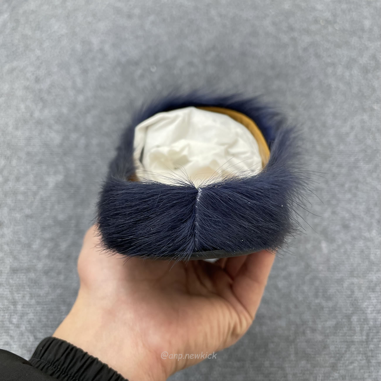 Marni Fussbet Sabot Calf Hair Slippers (3) - www.newkick.org Marni Fussbet Sabot Calf Hair Slippers (3) - www.newkick.org