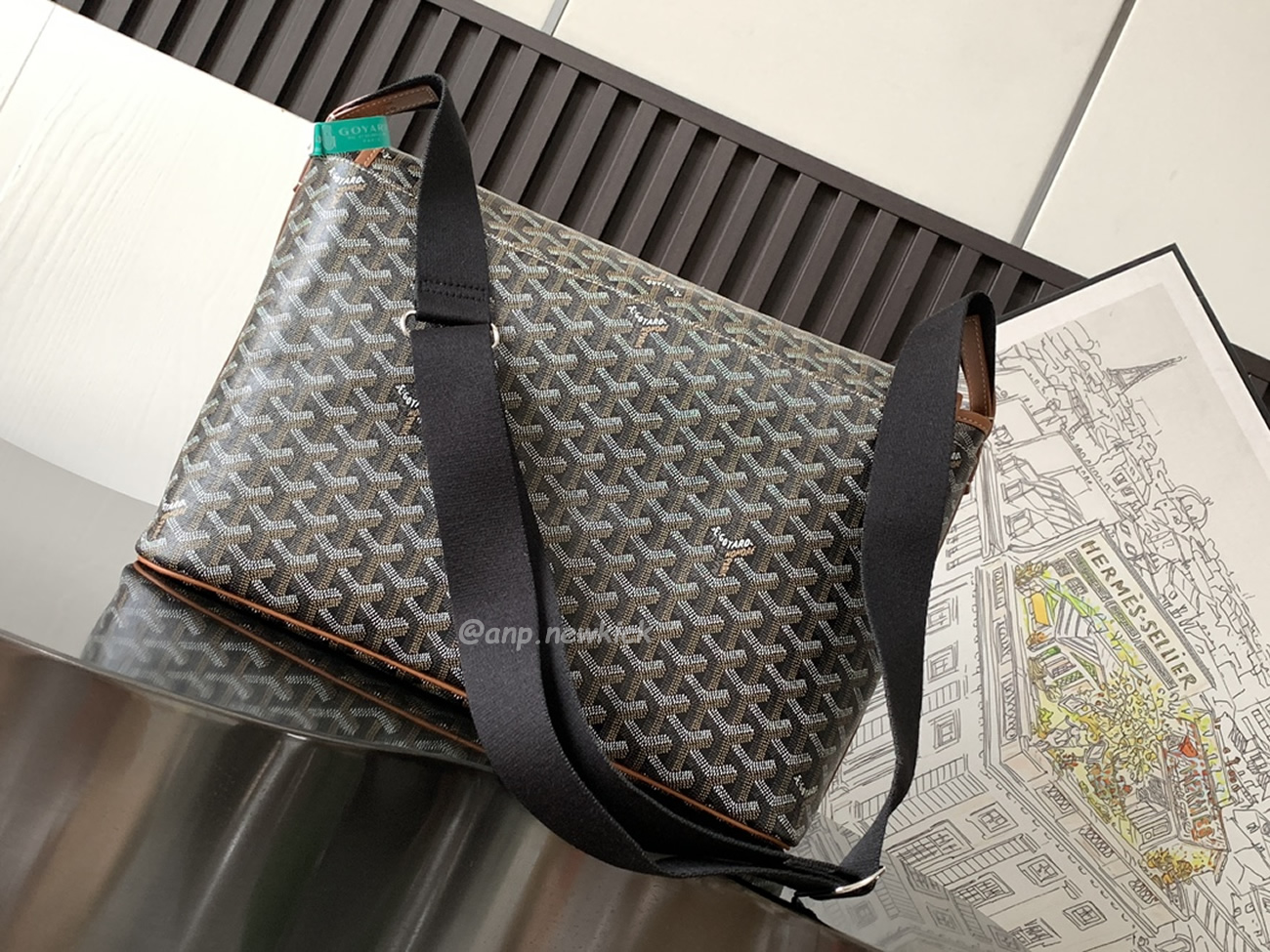 Goyard Capetien Medium Size Messenger Bag (18) - www.newkick.org