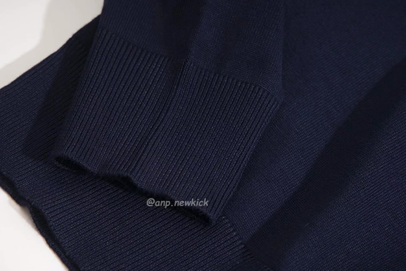 Miu Miu Logo Embroidery Polo Top In Navy (8) - www.newkick.vip Miu Miu Logo Embroidery Polo Top In Navy (8) - www.newkick.vip