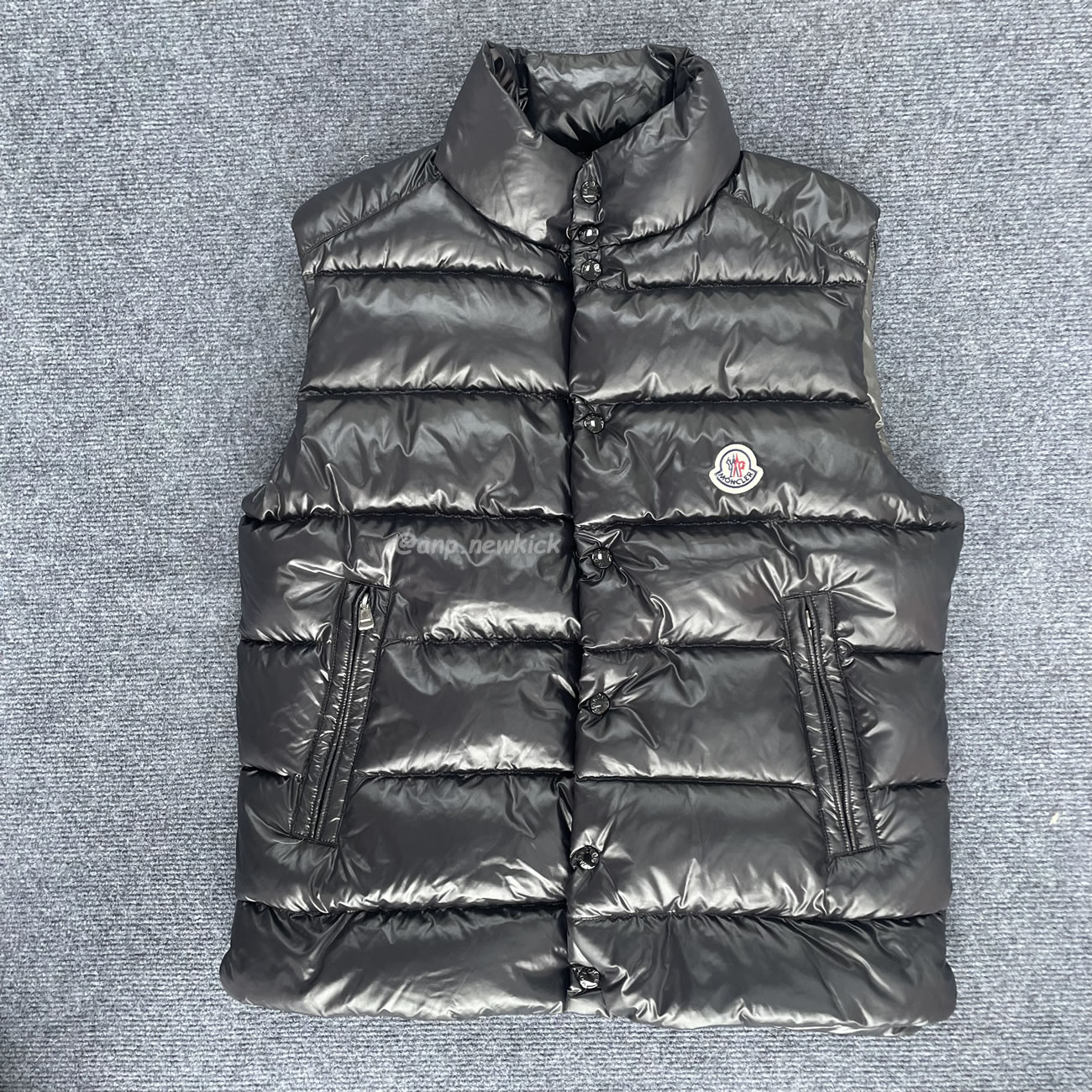 Moncler Tibb Down Gilet Black (7) - www.newkick.org Moncler Tibb Down Gilet Black (7) - www.newkick.org