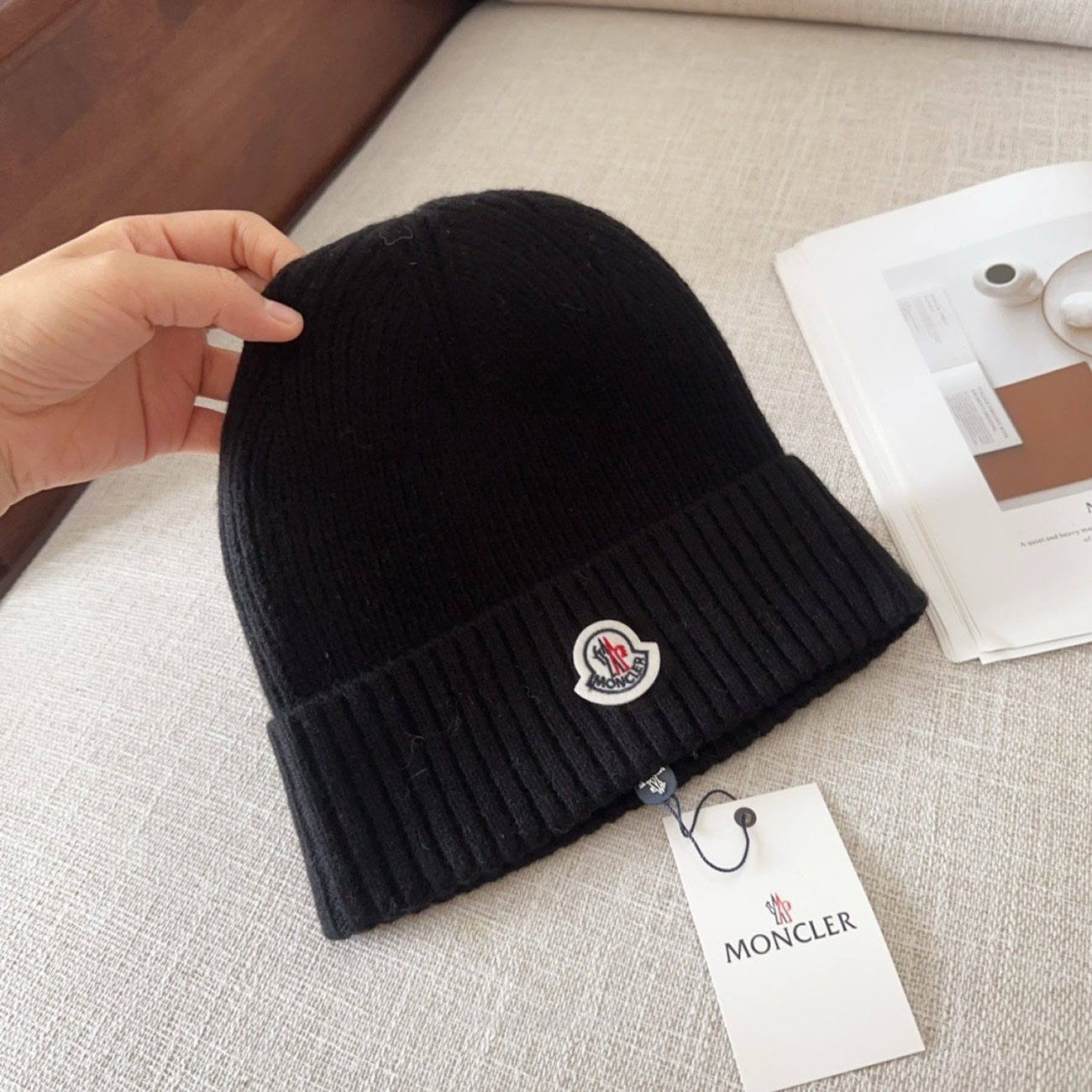 Moncler Logo Patch Beanie Black (3) - www.newkick.org Moncler Logo Patch Beanie Black (3) - www.newkick.org