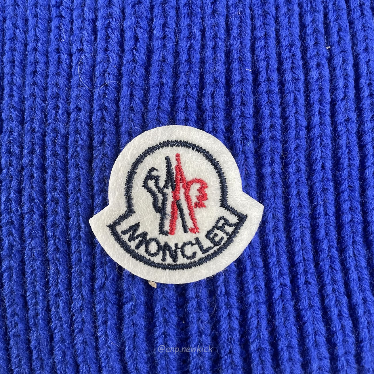 Moncler Logo Patch Ribbed Knit Beanie Black Blue (3) - www.newkick.org Moncler Logo Patch Ribbed Knit Beanie Black Blue (3) - www.newkick.org