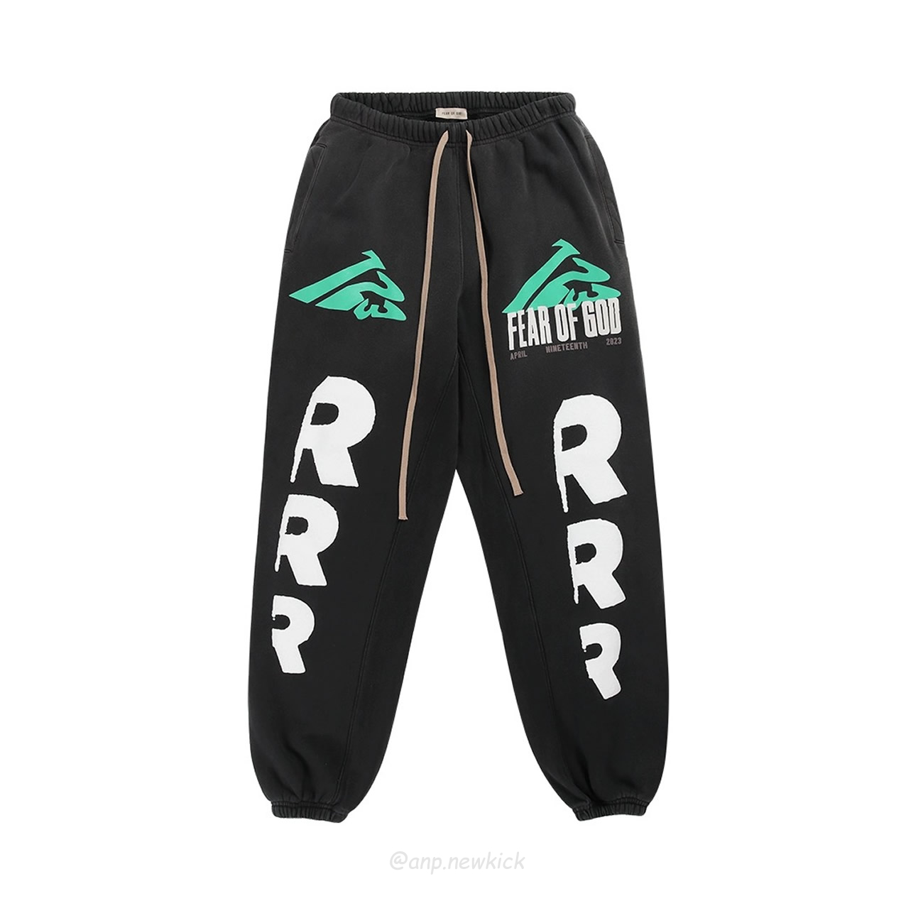 Fear Of God X Rrr123 Mountain Sweatpant (4) - www.newkick.vip Fear Of God X Rrr123 Mountain Sweatpant (4) - www.newkick.vip