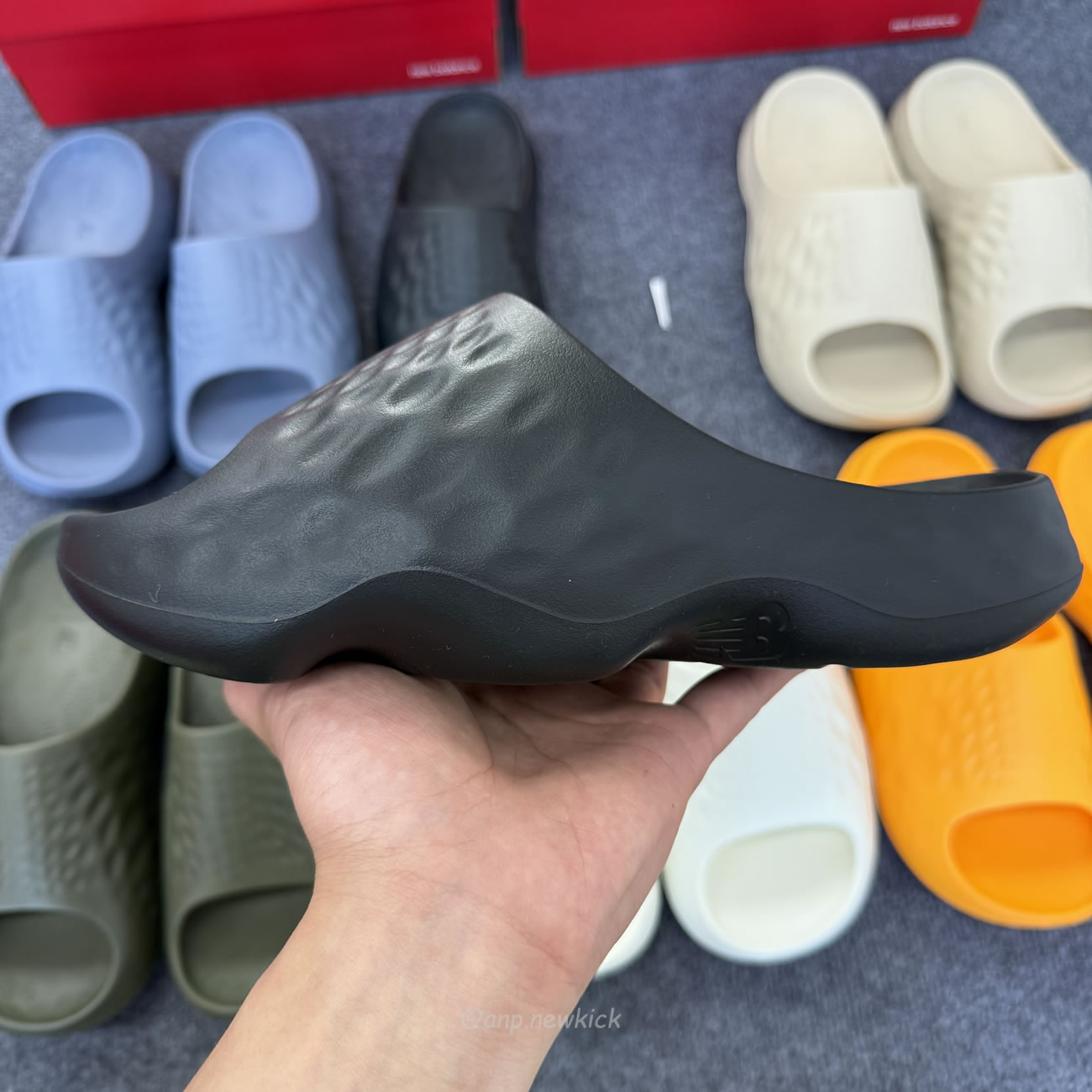New Balance Fresh Foam Mrshn Slide (11) - www.newkick.org