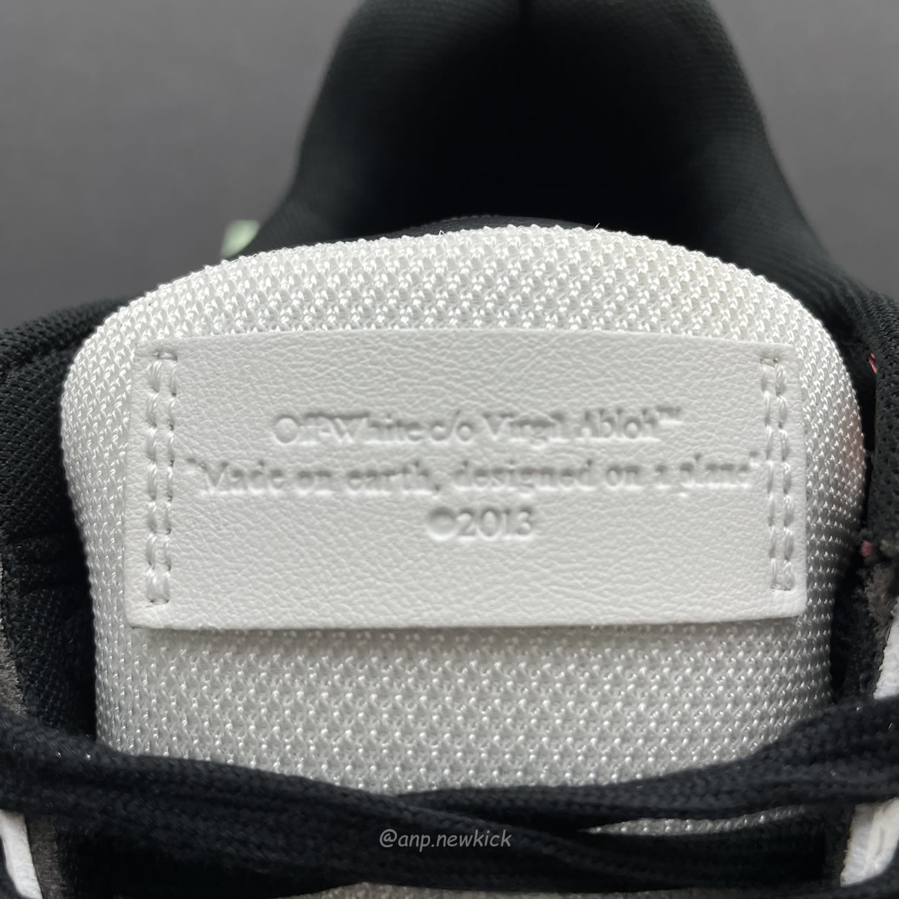 Off White Out Of Office Ooo Low Tops Black White Red Omia189s22lea0012510 (10) - www.newkick.org Off White Out Of Office Ooo Low Tops Black White Red Omia189s22lea0012510 (10) - www.newkick.org