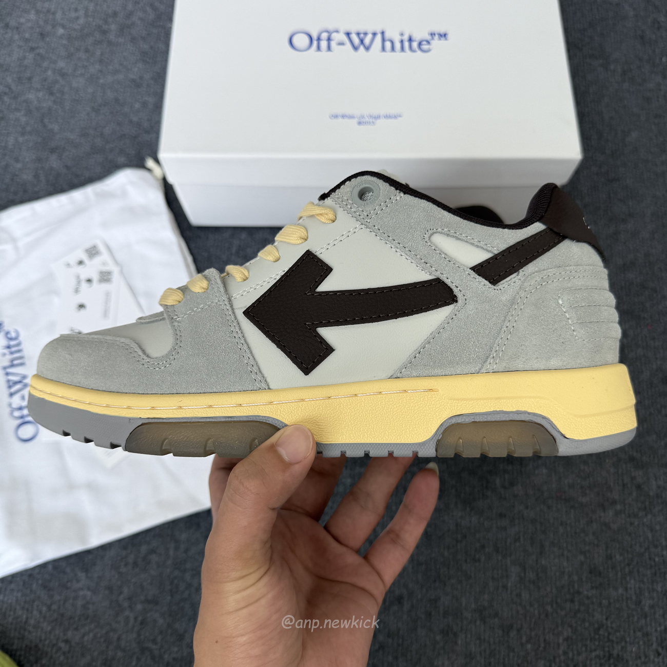 Off White Out Of Office Ooo Low Tops Light Grey Anthracite Omia189s24lea0110511 (4) - www.newkick.org Off White Out Of Office Ooo Low Tops Light Grey Anthracite Omia189s24lea0110511 (4) - www.newkick.org