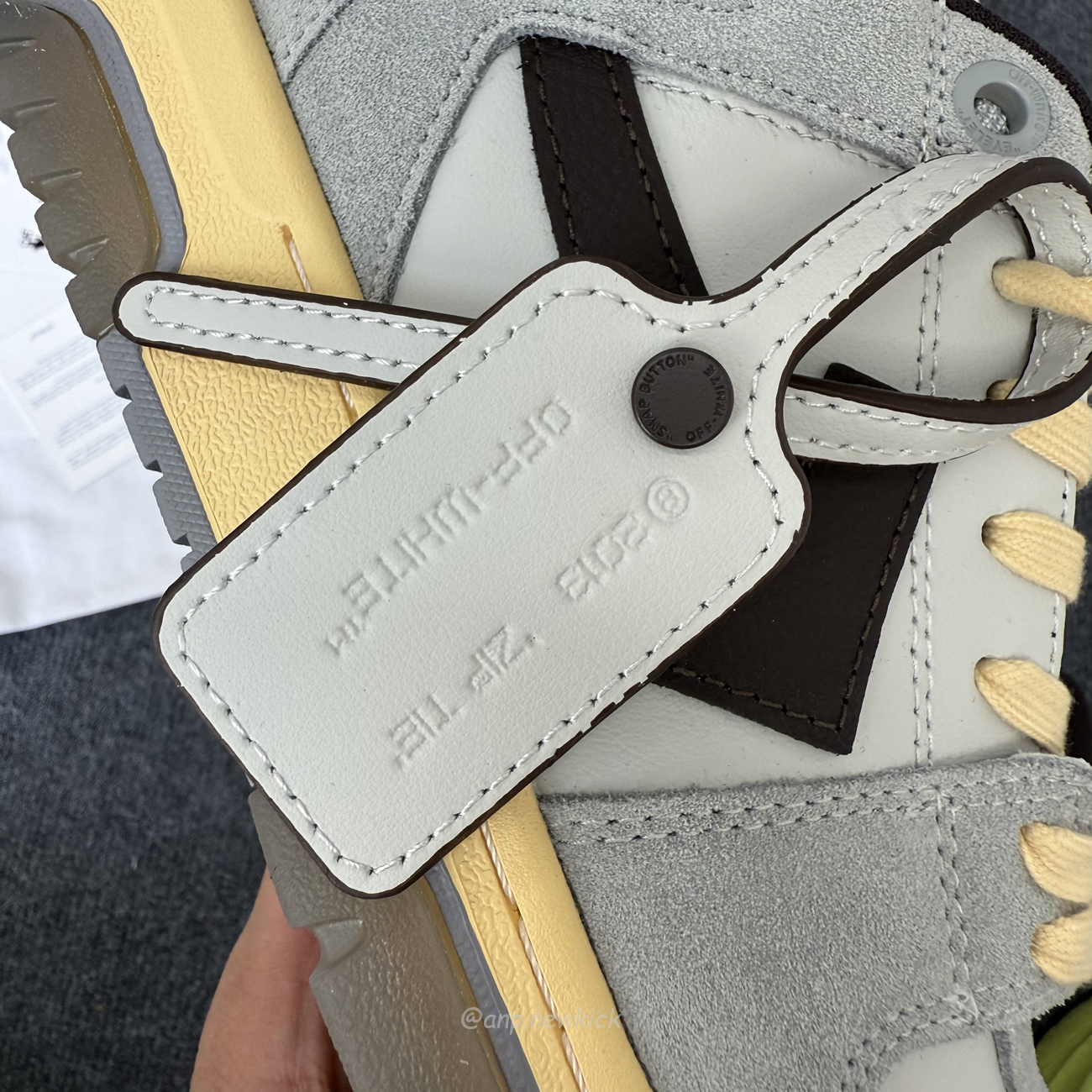 Off White Out Of Office Ooo Low Tops Light Grey Anthracite Omia189s24lea0110511 (9) - www.newkick.org Off White Out Of Office Ooo Low Tops Light Grey Anthracite Omia189s24lea0110511 (9) - www.newkick.org