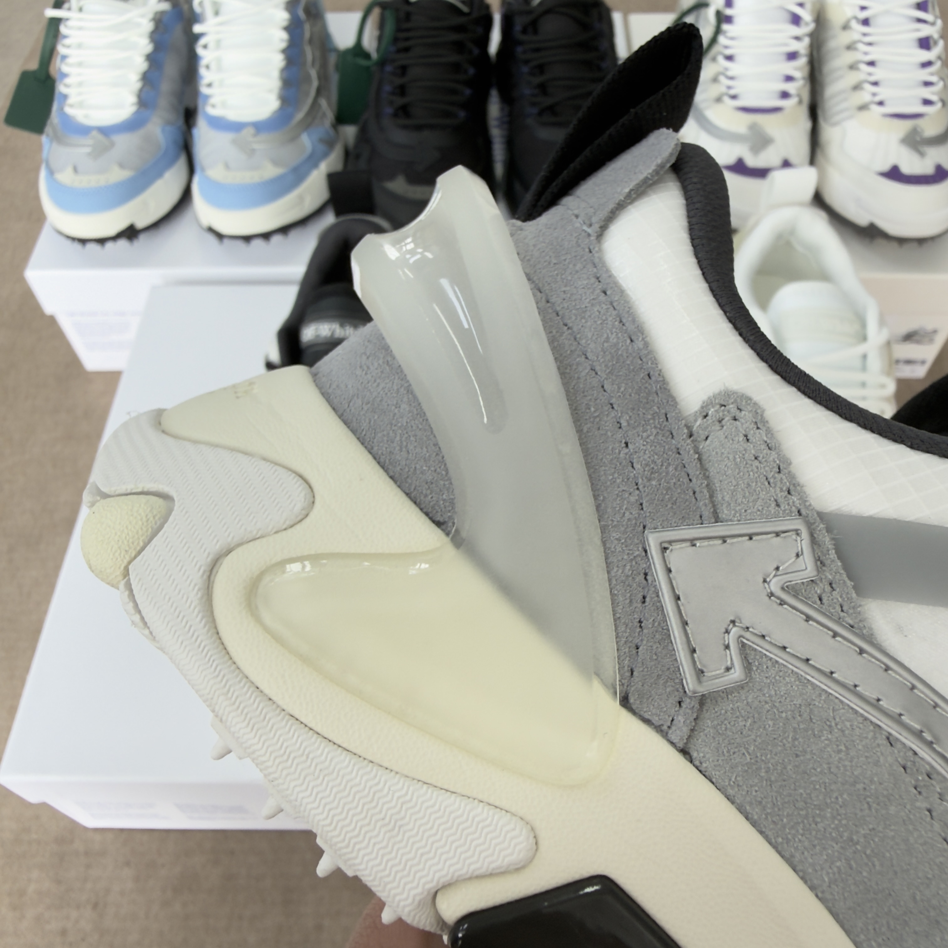 Off White Odsy 2000 (12) - www.newkick.org Off White Odsy 2000 (12) - www.newkick.org