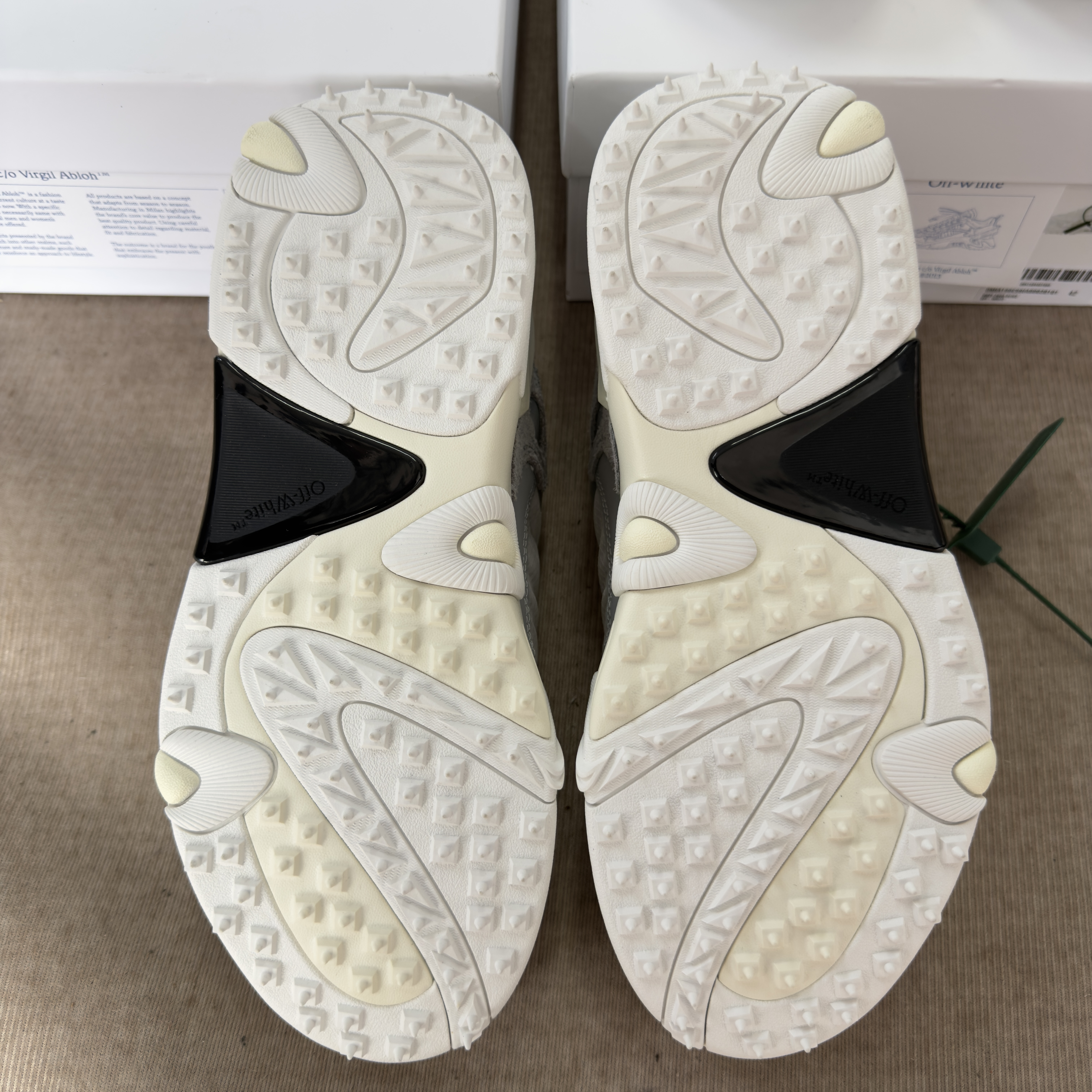 Off White Odsy 2000 (16) - www.newkick.org Off White Odsy 2000 (16) - www.newkick.org